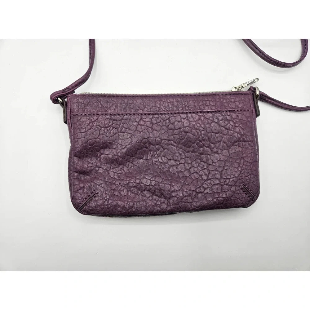 Relic Women's Crossbody Purple Pebbled Leather Purse Handbag Zipper Pocket‎